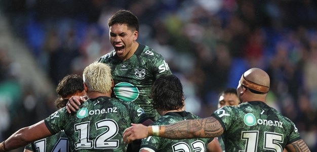 As it happened: Warriors back on top; Eels shock Sharks