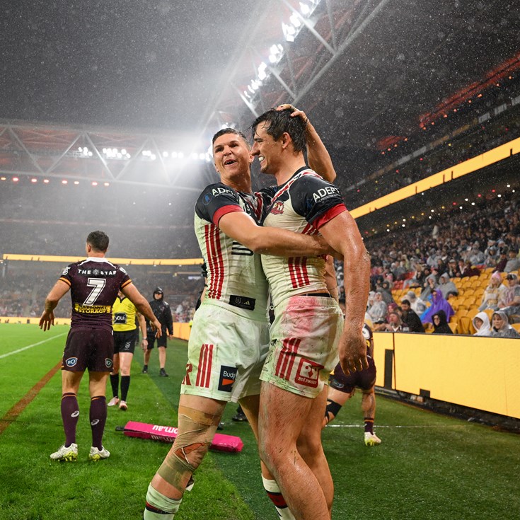Red, White and Rooster: Savala joins Radley, Smith in England squad