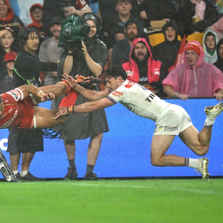 Friday night lights: Dolphins v Storm; Cowboys down Bulldogs