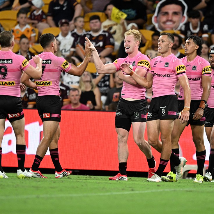 Friday feast: Broncos crash to record Rd 1 loss by premiers against Panthers; Warriors stun Roosters