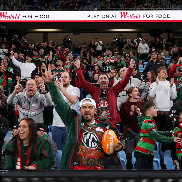 Free public transport ensuring finals fever takes over Sydney