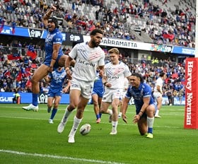 Four for Fa'alogo as Samoa salute in opener