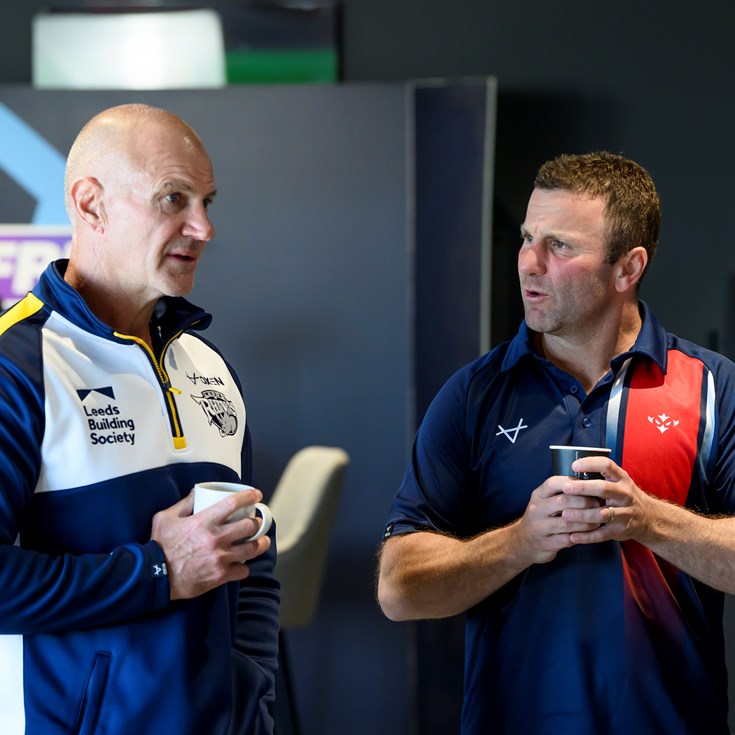 Peters joins Arthur in putting hand up for England World Cup job