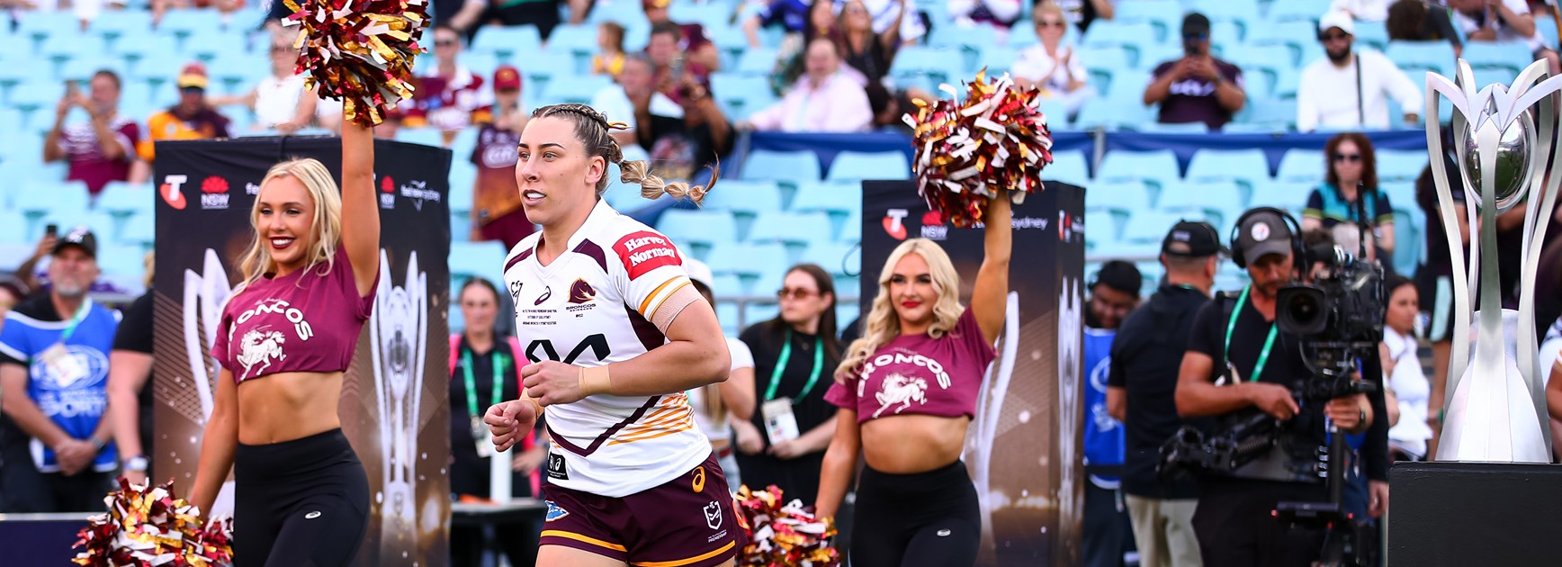 2025 NRLW Signings Tracker: Broncos lock in Dam; Raiders continue recruitment drive