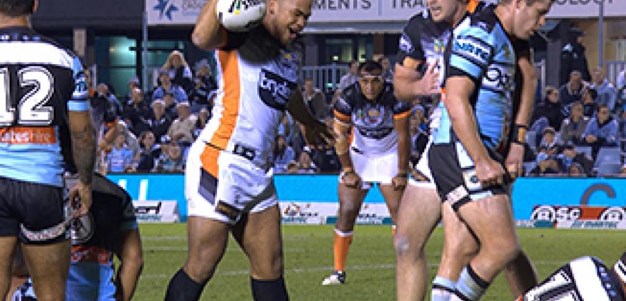 Full Match Replay: Cronulla-Sutherland Sharks v Wests Tigers (1st Half) - Round 15, 2017