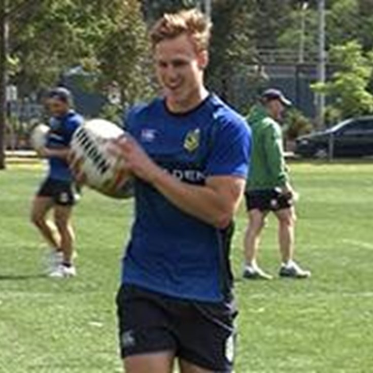 Sheens sweats on DCE's fitness