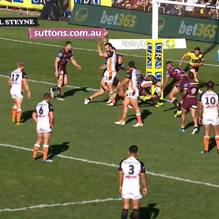 Rd 19: Sea Eagles v Tigers - No Try 20th minute - James Tedesco