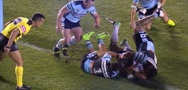 Rd 25: Sharks v Rooster - Try 16th minute - Isaac Liu
