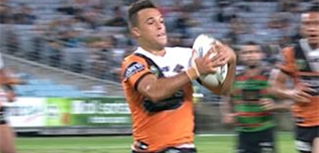 Full Match Replay: South Sydney Rabbitohs v Wests Tigers (1st Half) - Round 9, 2016