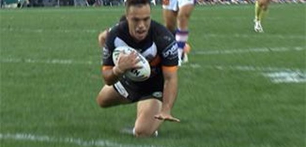 Rd 11: Wests Tigers v Knights (Hls)