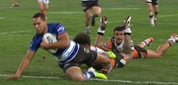 Full Match Replay: Canterbury-Bankstown Bulldogs v Wests Tigers (1st Half) - Round 18, 2016