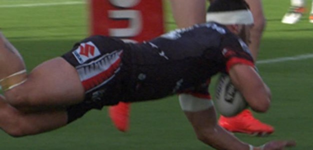Full Match Replay: Warriors v Wests Tigers (1st Half) - Round 25, 2016