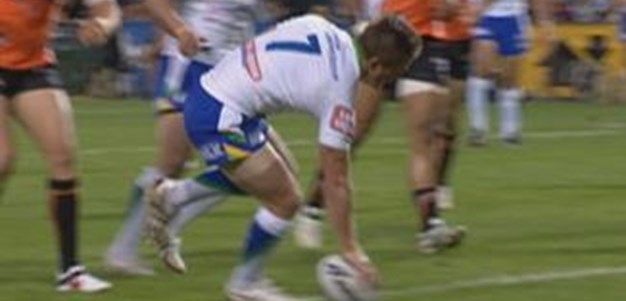 Full Match Replay: Wests Tigers v Canberra Raiders (1st Half) - Round 4, 2012