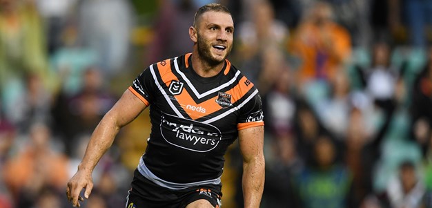 Maguire believes Farah could play for another year
