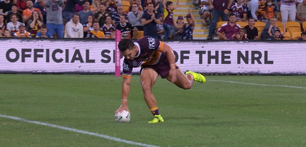 Nikorima gets the Broncos back in the match