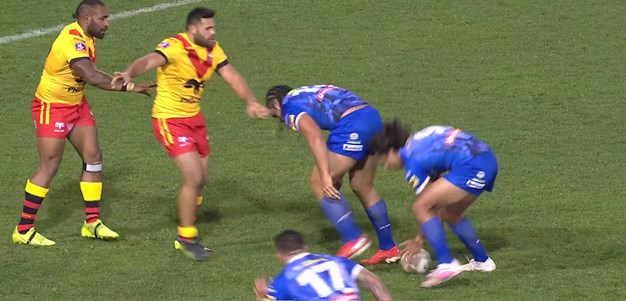 Aloiai finds space up the middle