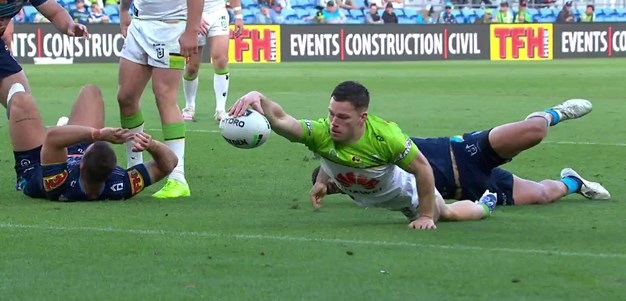 Starling gets his first try in the NRL