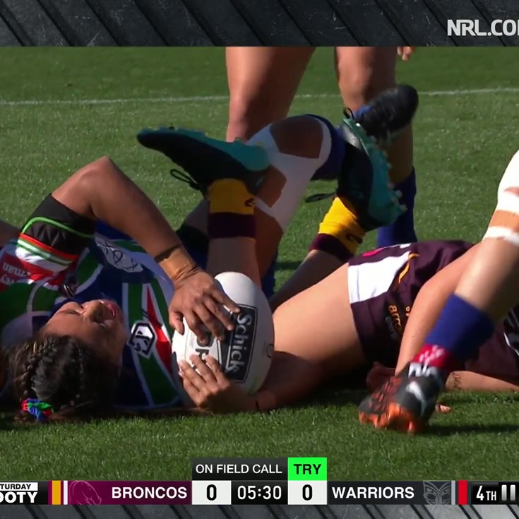 Smith hits and spins her way to a try