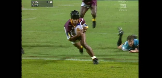 Lockyer puts Renouf in for his second
