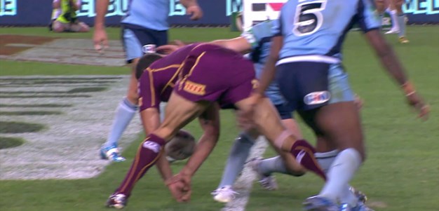 Video referee awards controversial try to Inglis