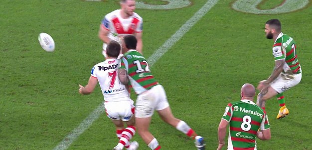 Su'A fined for late hit on Hunt