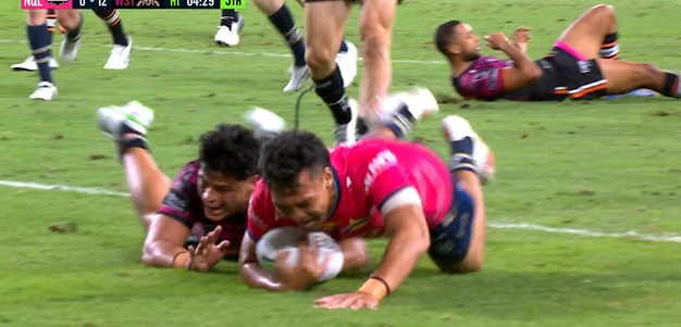 Jeremiah Nanai scores a debut try you have to see to believe
