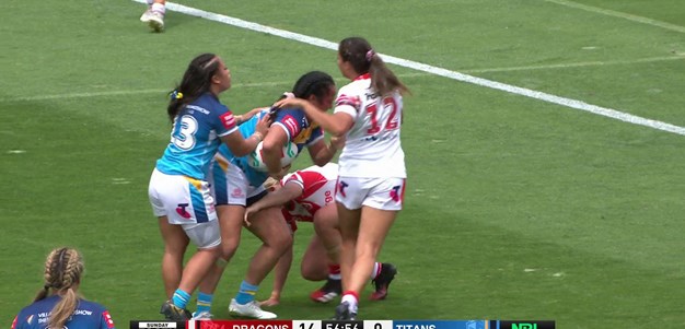 Raftstrand-Smith scores the Titans first ever try in NRLW