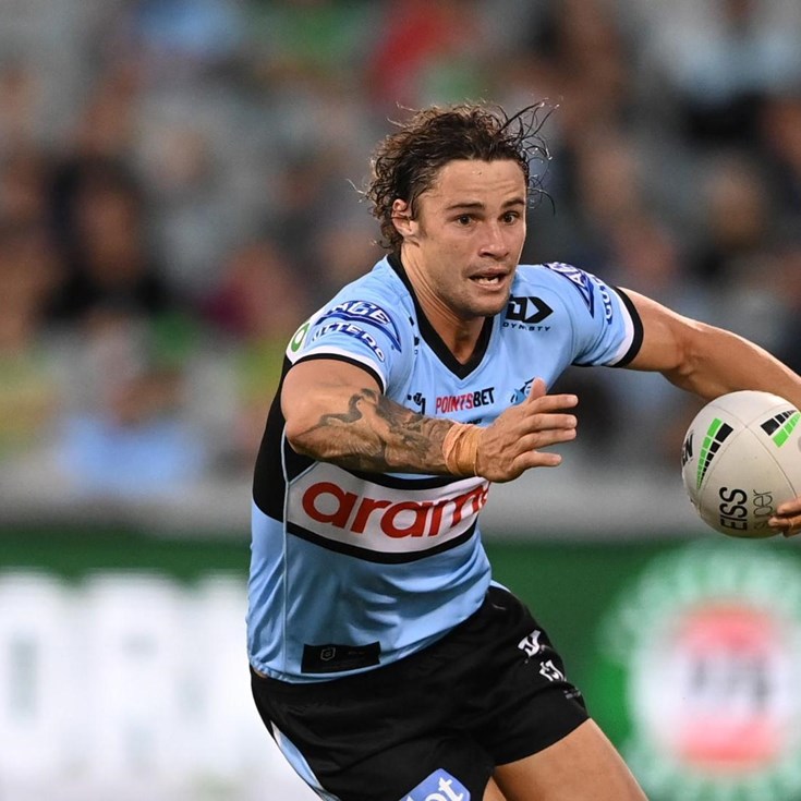 Hynes impresses in his debut for the Sharks