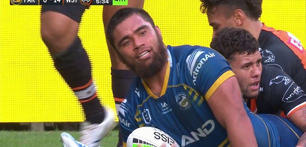 Papali'i charges through for an important try