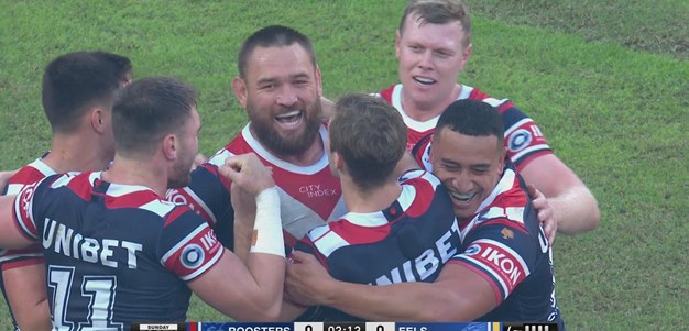 Waerea-Hargreaves gets an early try for the Roosters