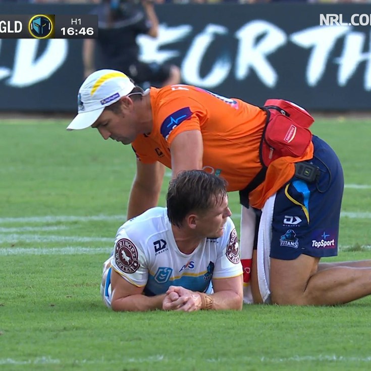 Brimson and Foran leave the field