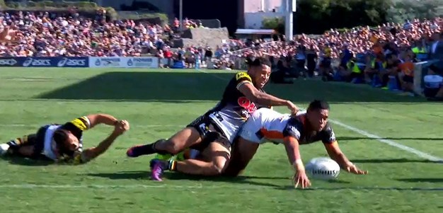Rd 2: Tigers v Panthers - No Try 14th minute