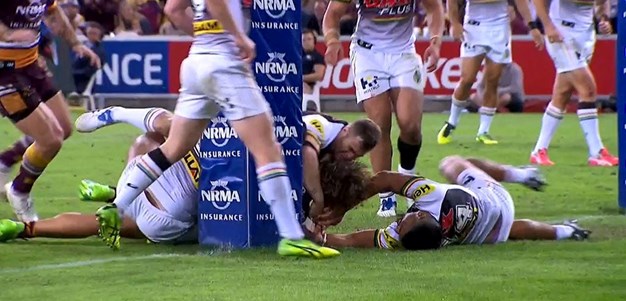 Rd 9: Broncos v Panthers - Try 50th minute - Korbin Sims