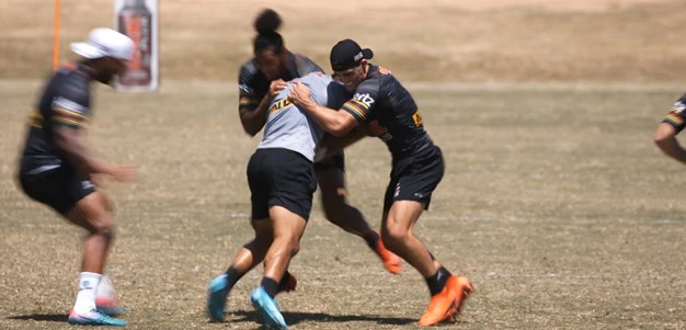 Cleary swithes with Maloney for the 'Fijian edge'