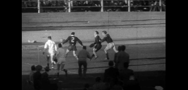 Moir scores one of his three tries against New Zealand