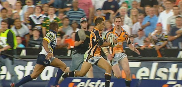 Marshall takes centre stage in 2005 decider