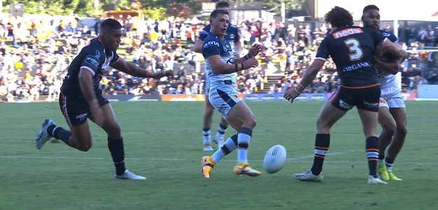 Clever kick from Drinkwater has Taulagi scoring