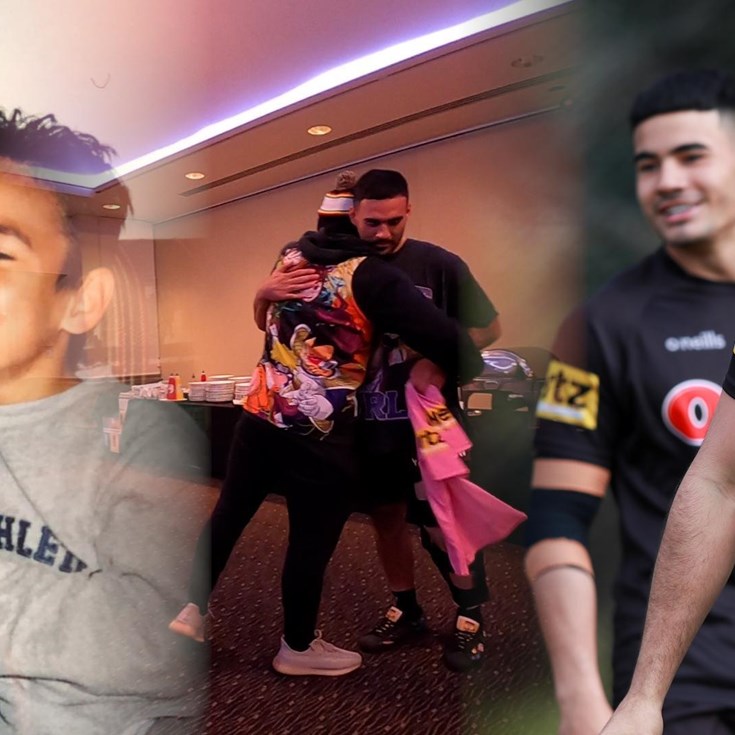 Brotherly love: Tyrone presents Taylan his debut jersey