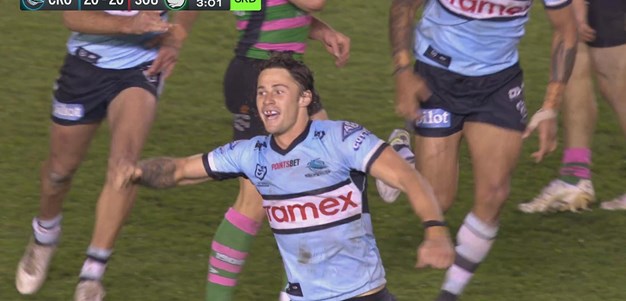 Hynes steps up to win it for Cronulla
