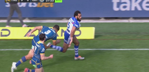 Addo-Carr burns the Eels defence