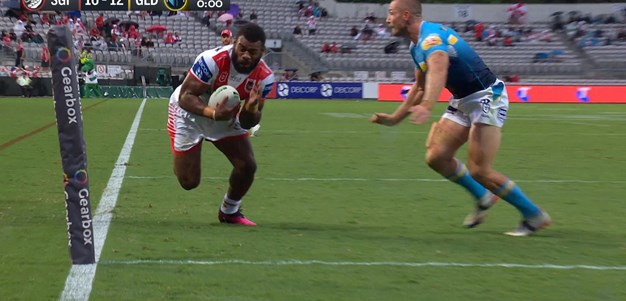 Ravalawa catches the Titans napping