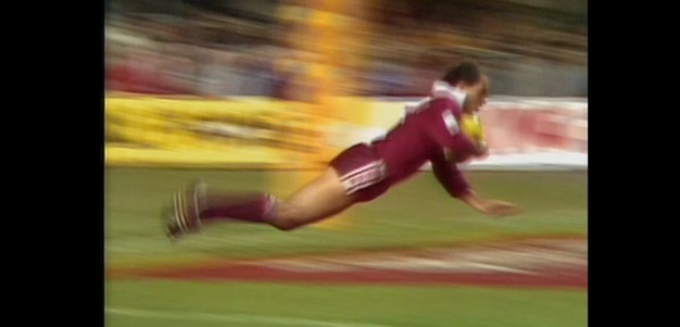 Shearer finishes a Maroons long-range special