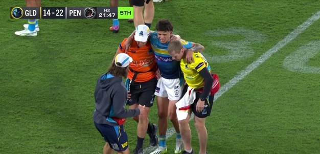 Campbell leaves the field injured