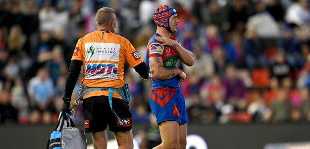 Tackle on Ponga: Initial point of contact was shoulder to shoulder