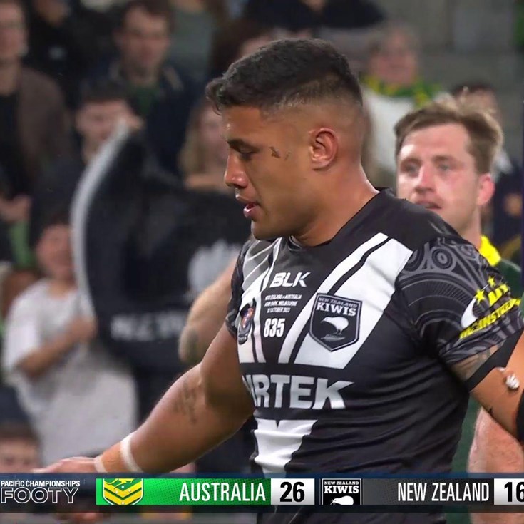 Fa'amanu Brown gets his debut Test try for the Kiwis