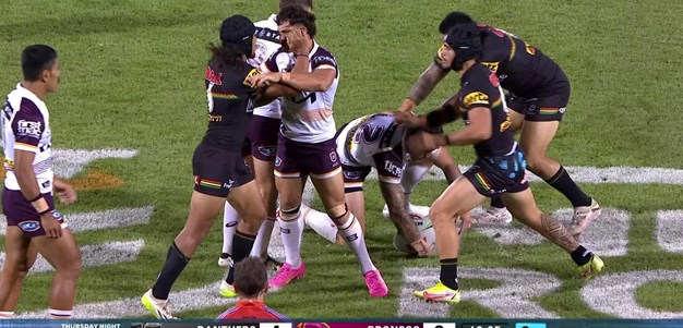 Luai and Staggs get heated