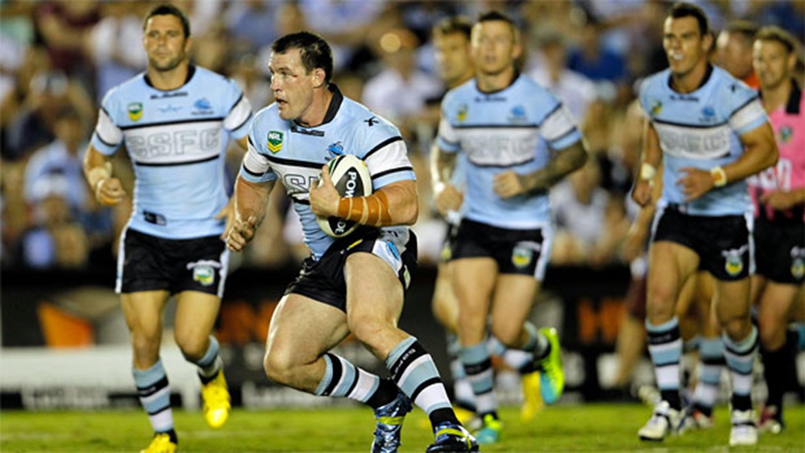 Skipper Paul Gallen will return from injury for Cronulla's clash with Souths on Monday night