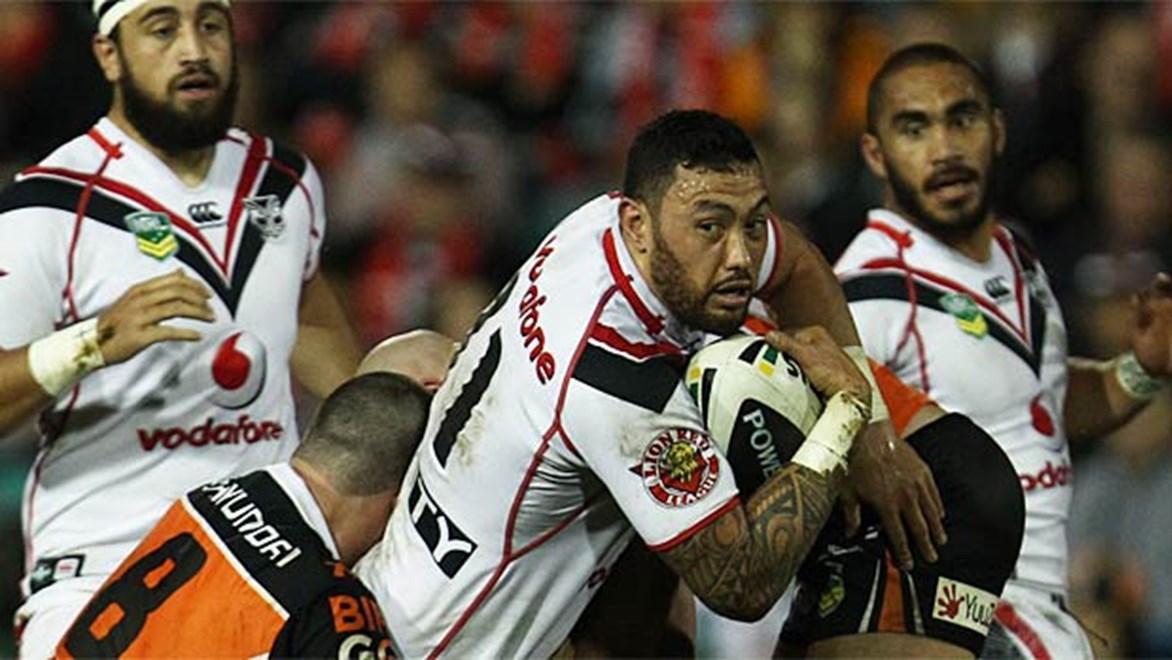 The Warriors continue their push for the finals with a come-from-behind win over Wests Tigers