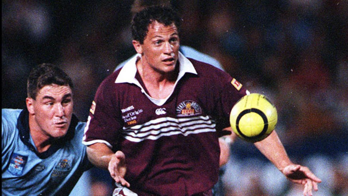An injury to younger brother Kerrod opened the way for Steve Walters to make his Origin debut in 1990.