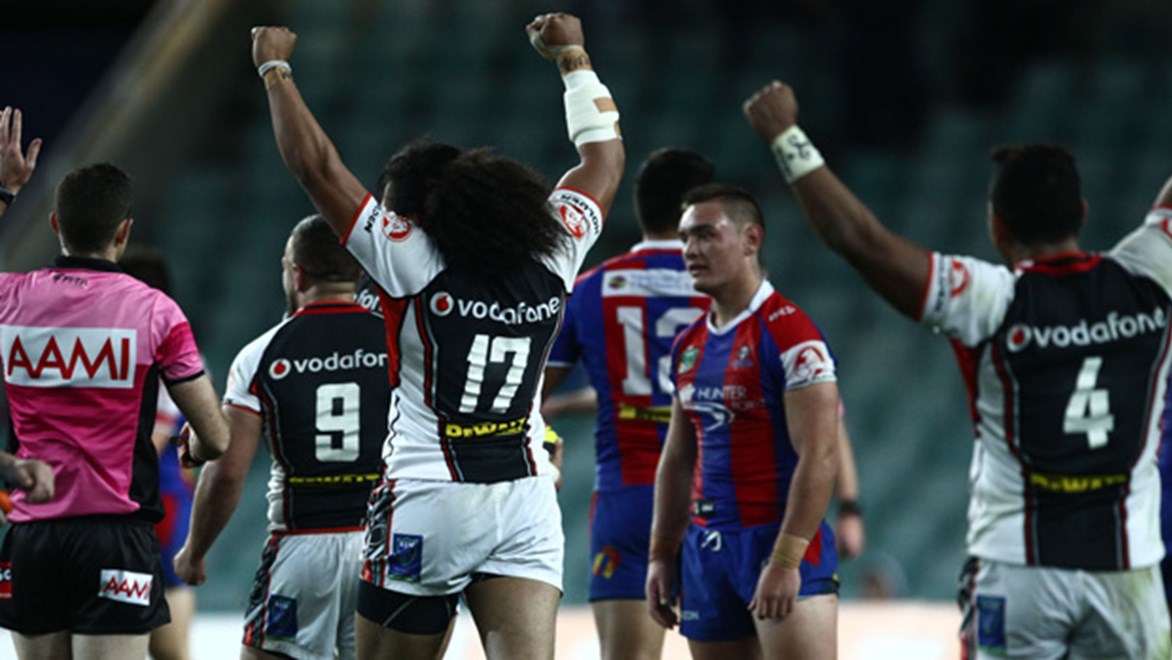 The Warriors defeated the Knights to win through to the Holden Cup preliminary finals.